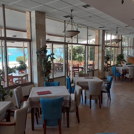 Poseidon Hotel Calcide Esterno foto